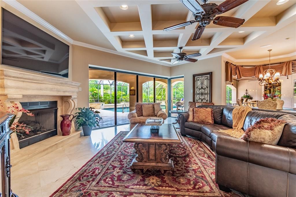 For Sale: $2,500,000 (4 beds, 4 baths, 5217 Square Feet)