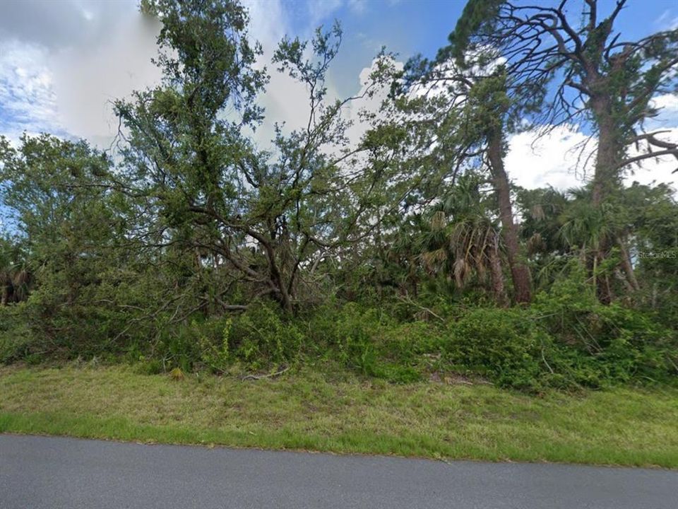 For Sale: $14,999 (0.23 acres)