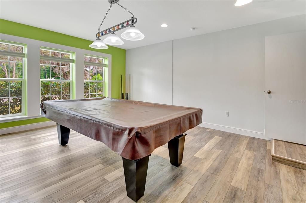 Active With Contract: $585,000 (4 beds, 2 baths, 1959 Square Feet)
