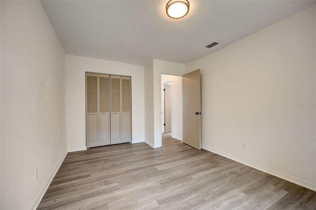 For Sale: $319,900 (3 beds, 2 baths, 1668 Square Feet)
