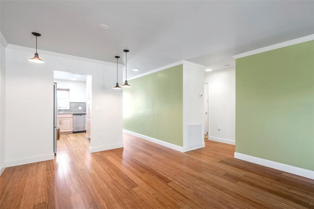 For Sale: $229,000 (2 beds, 2 baths, 1245 Square Feet)