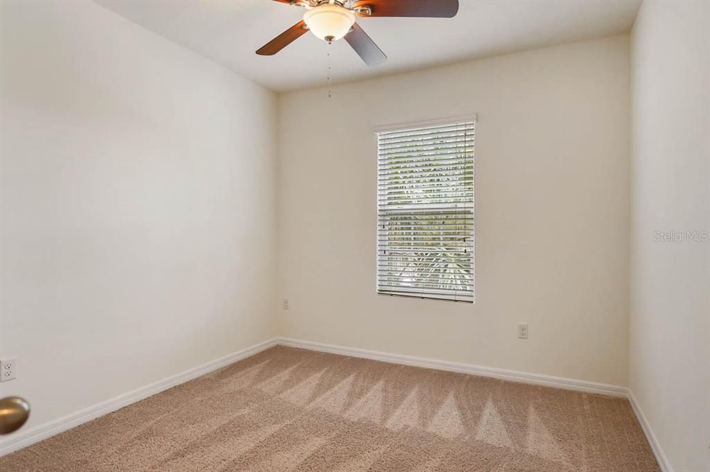 For Rent: $2,150 (3 beds, 2 baths, 1616 Square Feet)