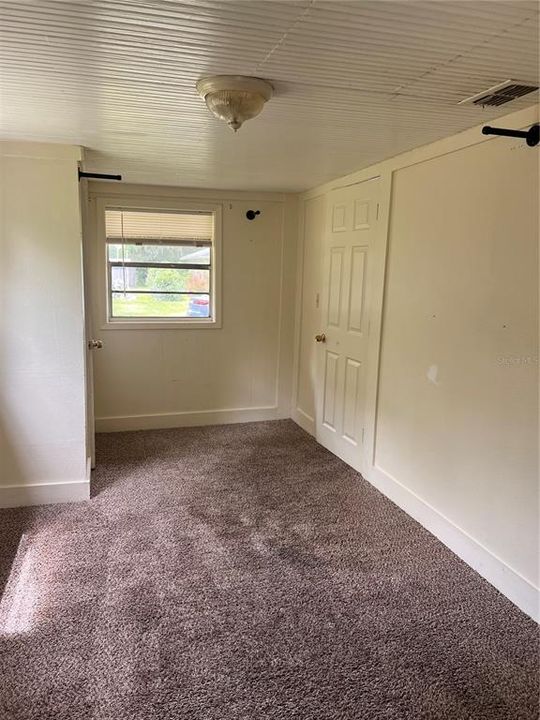 Recently Sold: $130,000 (2 beds, 1 baths, 716 Square Feet)