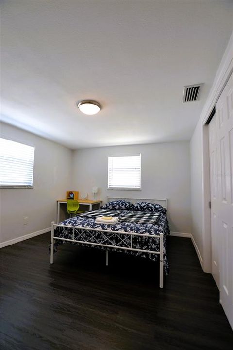 For Rent: $2,300 (2 beds, 1 baths, 1028 Square Feet)