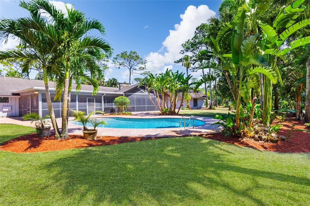 Recently Sold: $999,999 (4 beds, 3 baths, 4031 Square Feet)