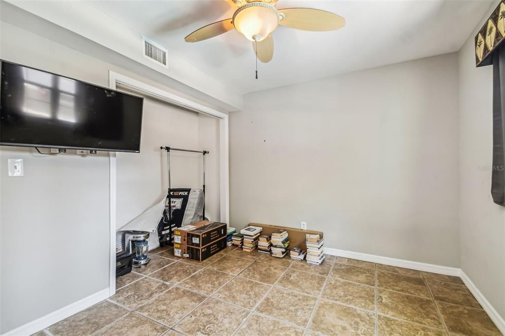 For Sale: $650,000 (4 beds, 2 baths, 1596 Square Feet)
