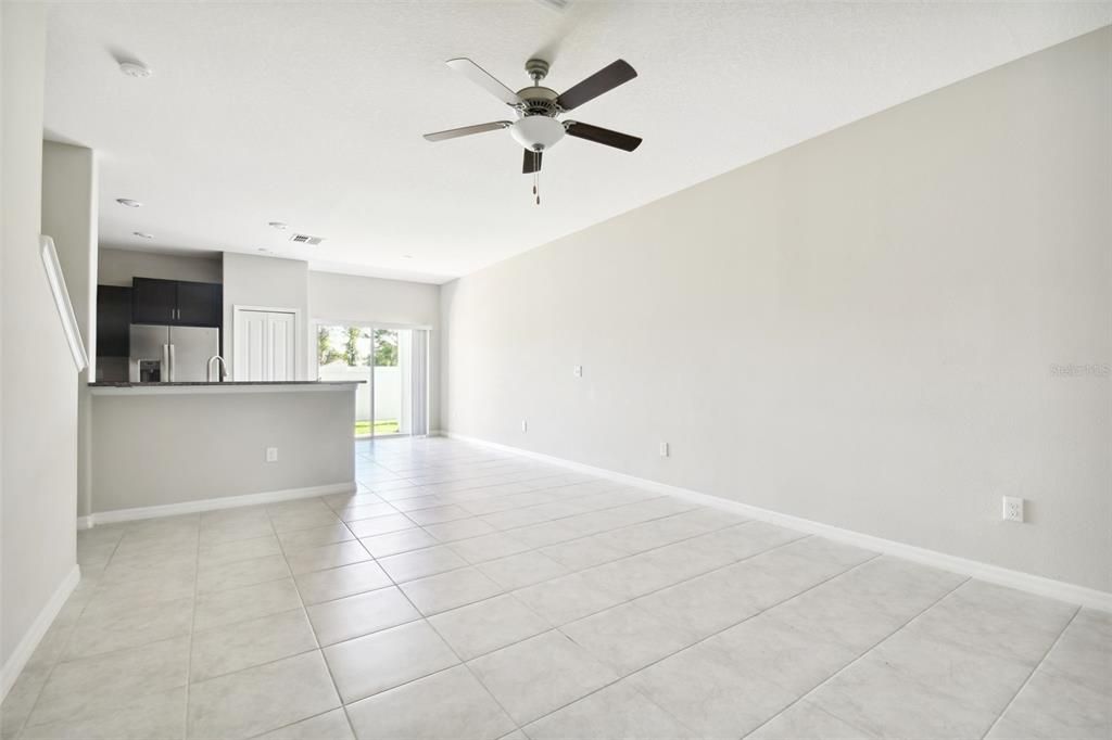 For Sale: $269,800 (3 beds, 2 baths, 1634 Square Feet)