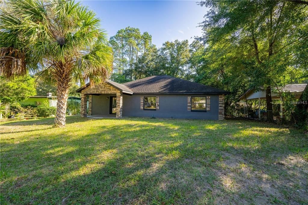 Recently Sold: $220,000 (4 beds, 2 baths, 1974 Square Feet)