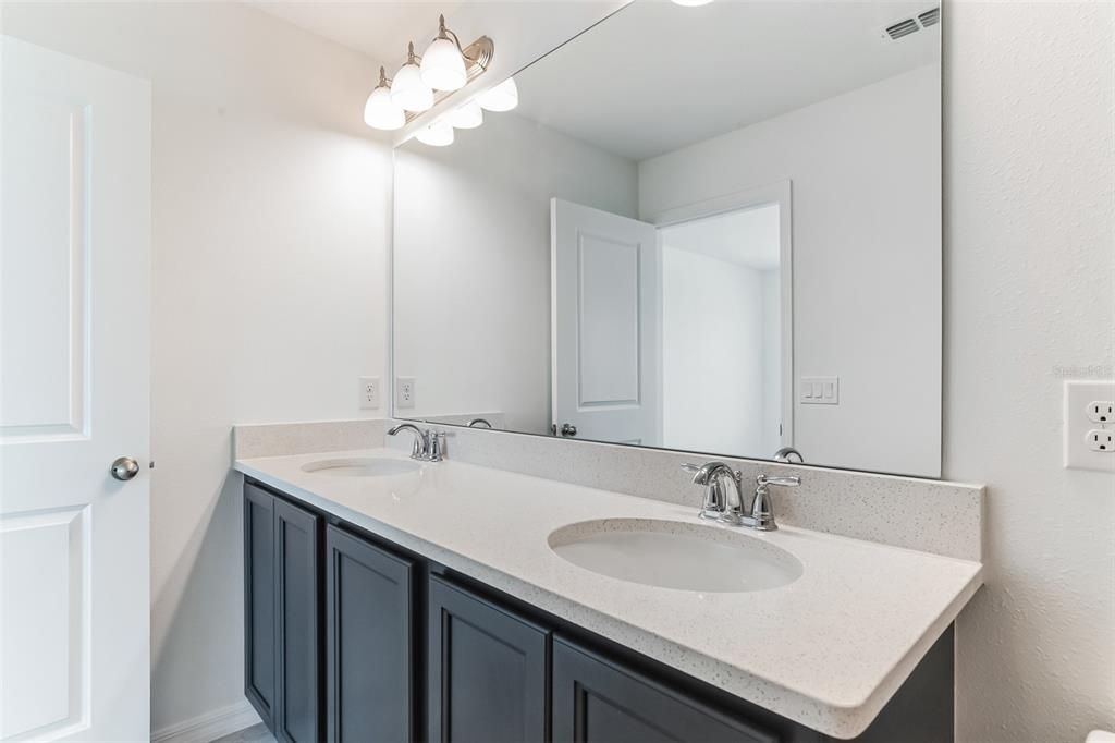 For Sale: $429,990 (3 beds, 2 baths, 1691 Square Feet)