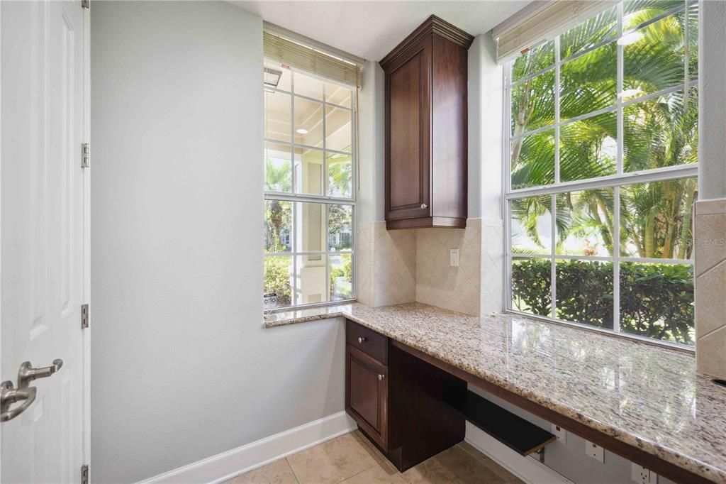 For Sale: $459,900 (2 beds, 2 baths, 1512 Square Feet)