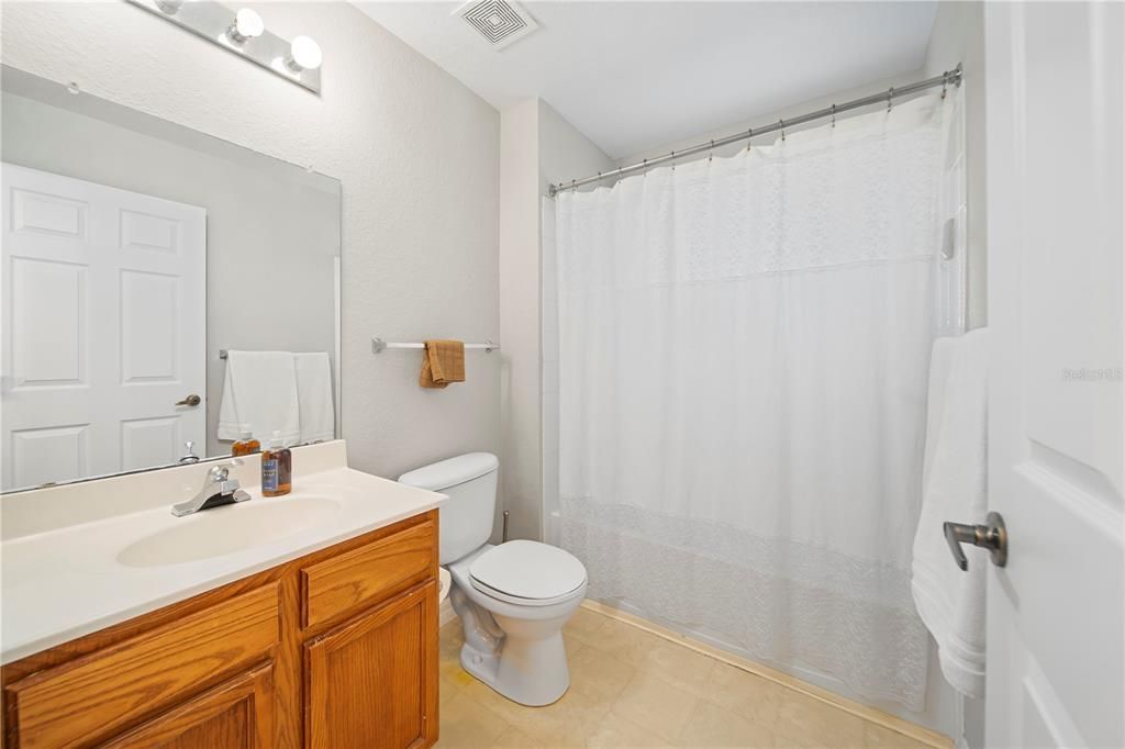 待售: $349,900 (4 贝兹, 3 浴室, 1470 平方英尺)