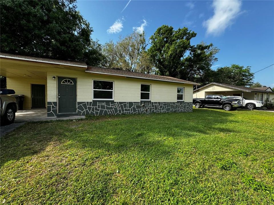 For Sale: $222,999 (3 beds, 1 baths, 912 Square Feet)