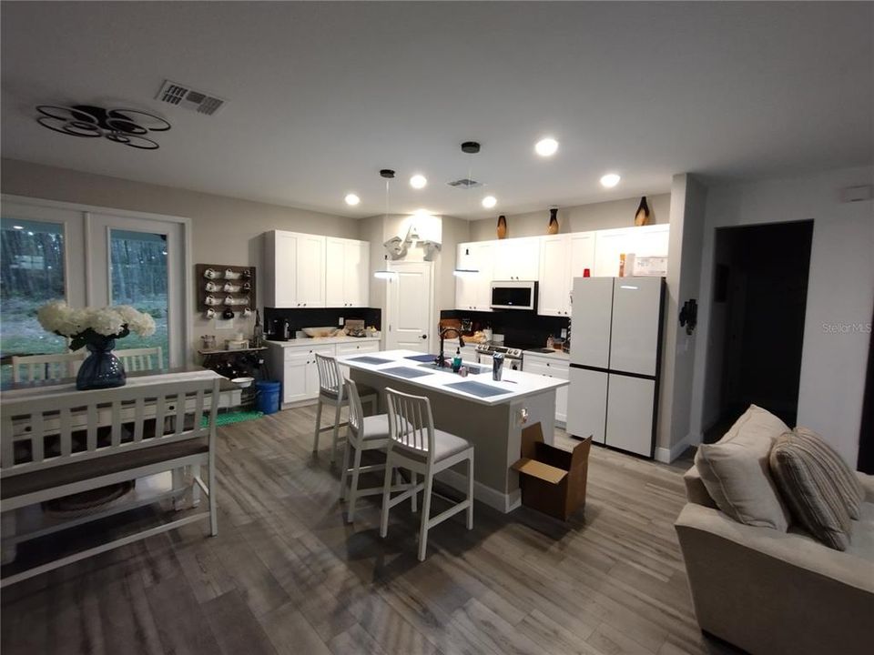 For Sale: $479,990 (3 beds, 2 baths, 1859 Square Feet)