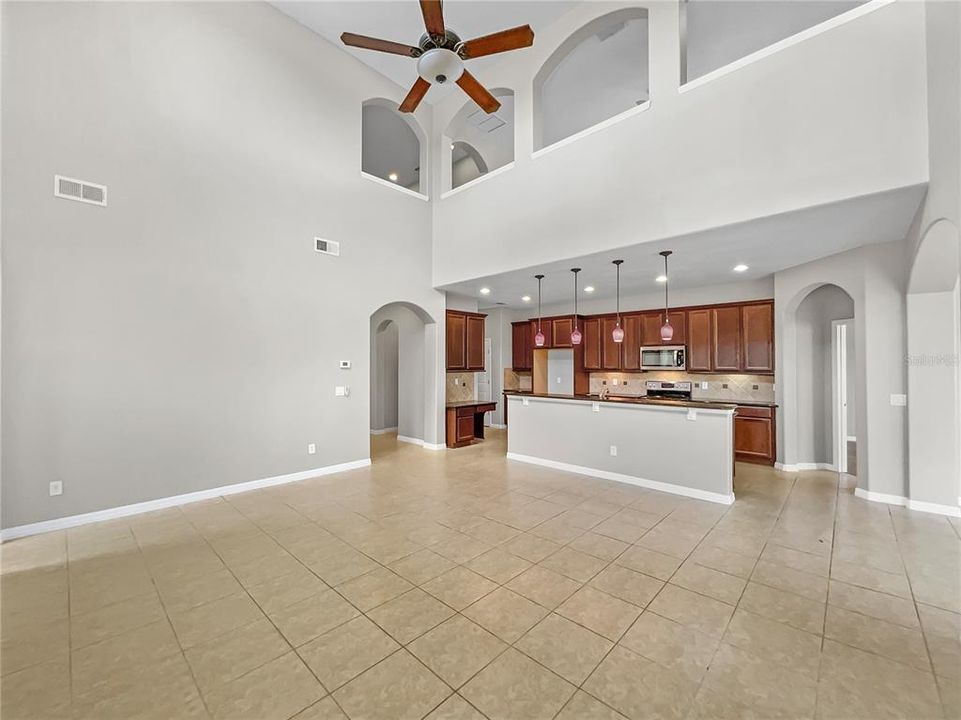 For Sale: $551,000 (5 beds, 4 baths, 3850 Square Feet)