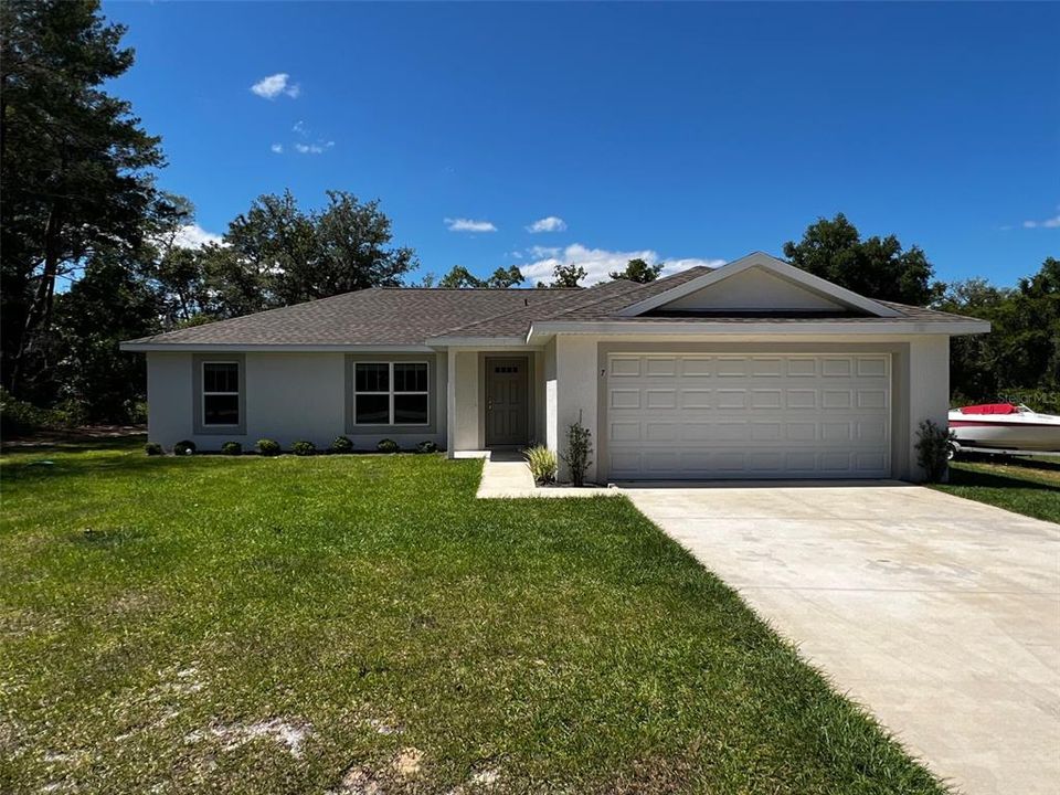 Recently Rented: $1,775 (3 beds, 2 baths, 1446 Square Feet)