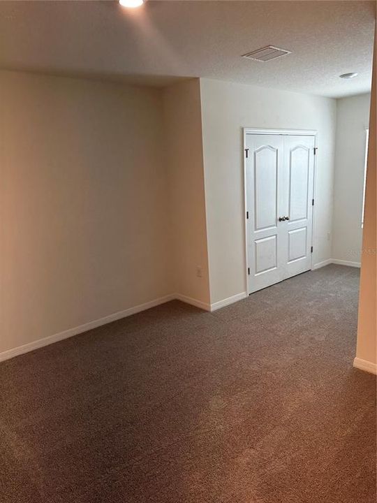 Active With Contract: $2,350 (3 beds, 2 baths, 1673 Square Feet)