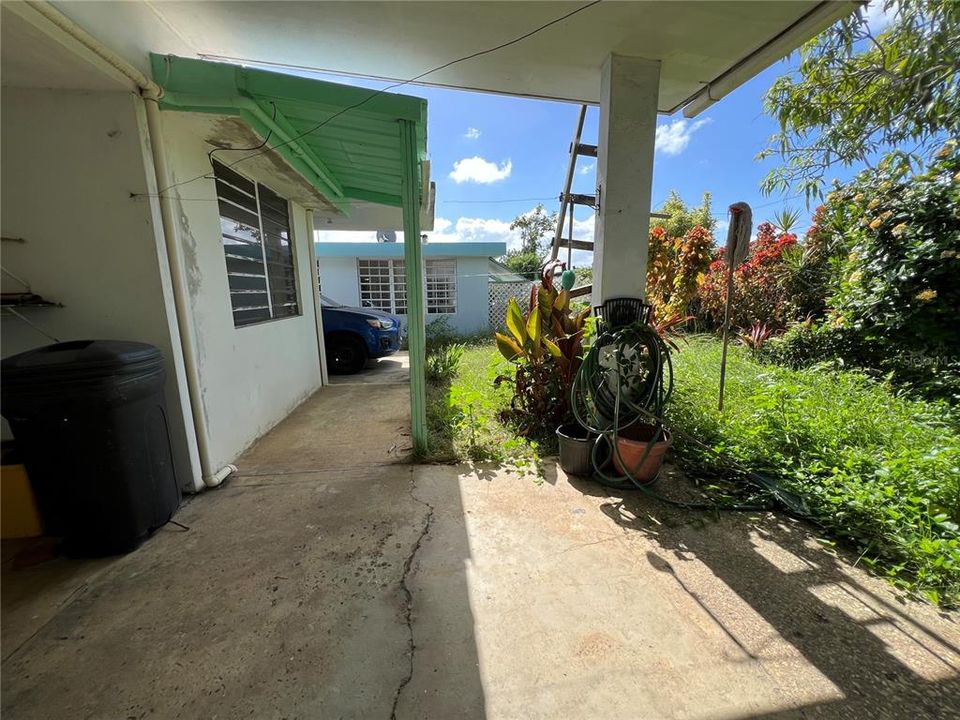 Vendido Recientemente: $235,000 (3 camas, 2 baños, 1550 Pies cuadrados)