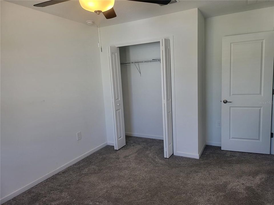 For Rent: $2,300 (3 beds, 2 baths, 1966 Square Feet)
