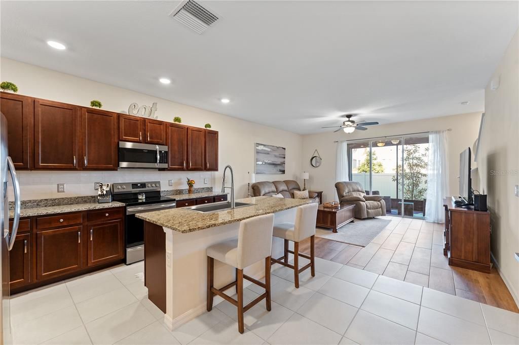 For Sale: $359,990 (3 beds, 2 baths, 1673 Square Feet)