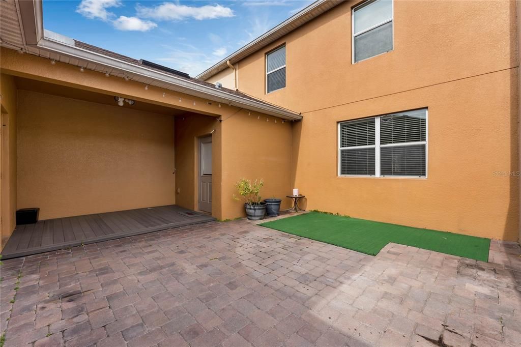 For Sale: $445,000 (4 beds, 2 baths, 2024 Square Feet)