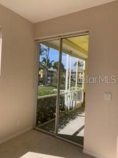 Active With Contract: $1,850 (3 beds, 2 baths, 1517 Square Feet)