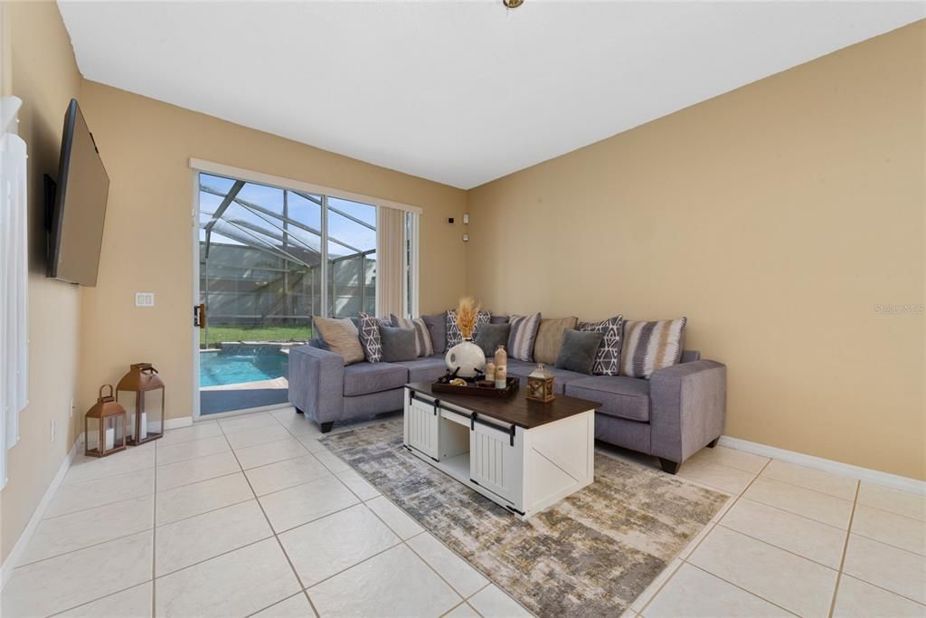 Active With Contract: $3,300 (4 beds, 3 baths, 2449 Square Feet)