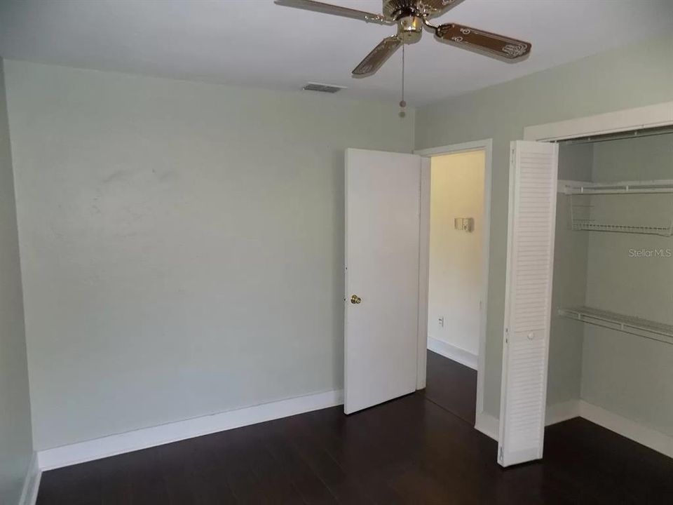 For Rent: $1,995 (3 beds, 1 baths, 856 Square Feet)