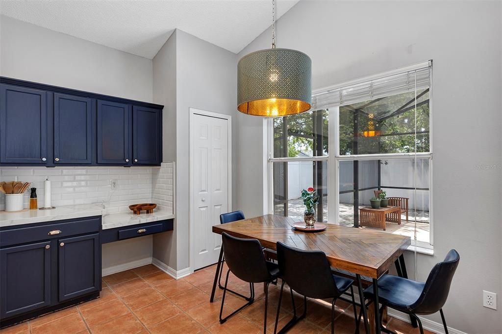 Active With Contract: $525,000 (4 beds, 3 baths, 2071 Square Feet)
