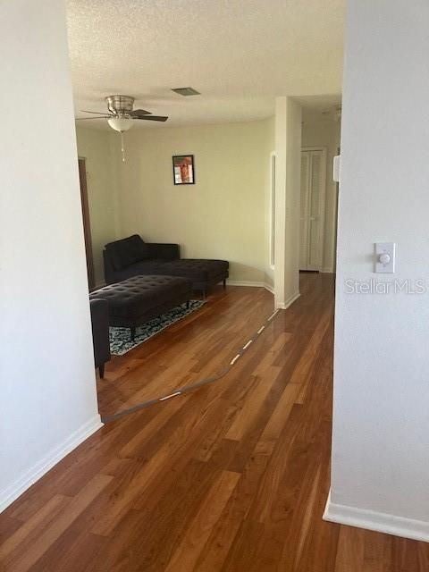 For Rent: $2,600 (2 beds, 2 baths, 1963 Square Feet)