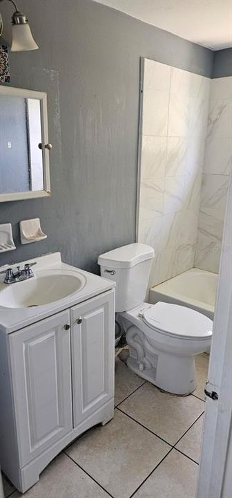 Недавно арендовано: $1,300 (2 спален, 1 ванн, 700 Квадратных фут)