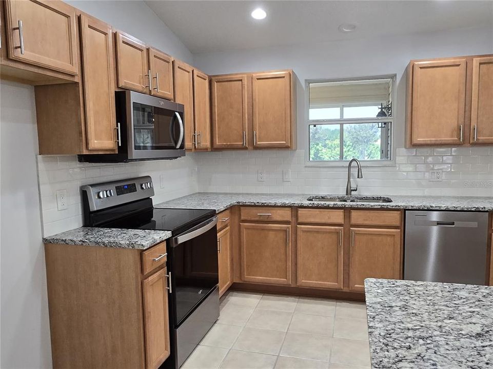 For Sale: $419,900 (3 beds, 2 baths, 1626 Square Feet)