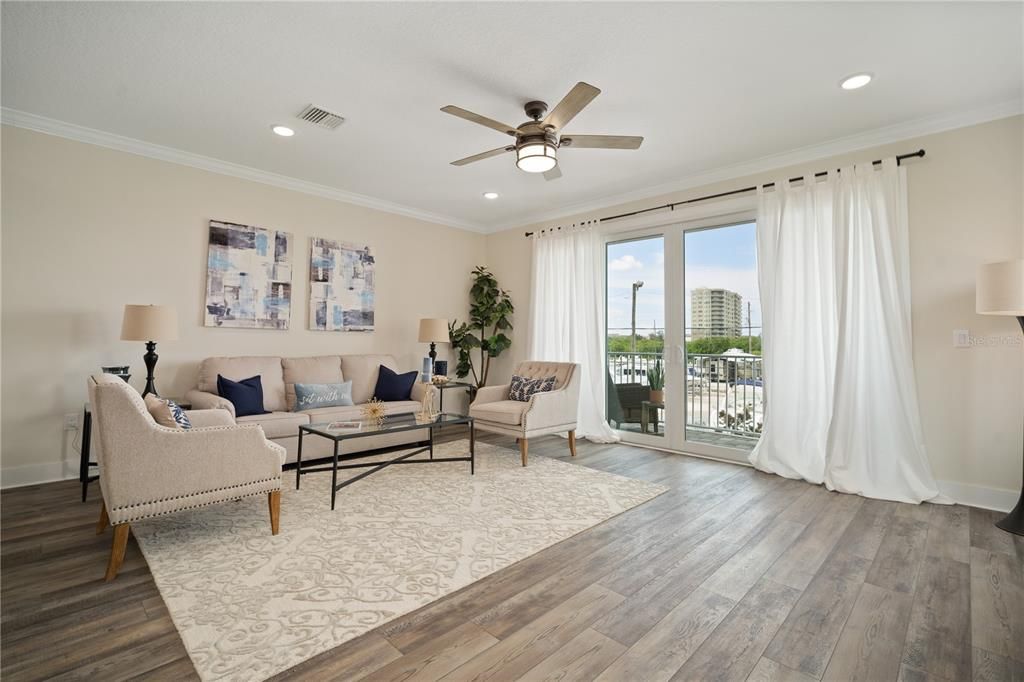 Active With Contract: $599,000 (3 beds, 2 baths, 2301 Square Feet)