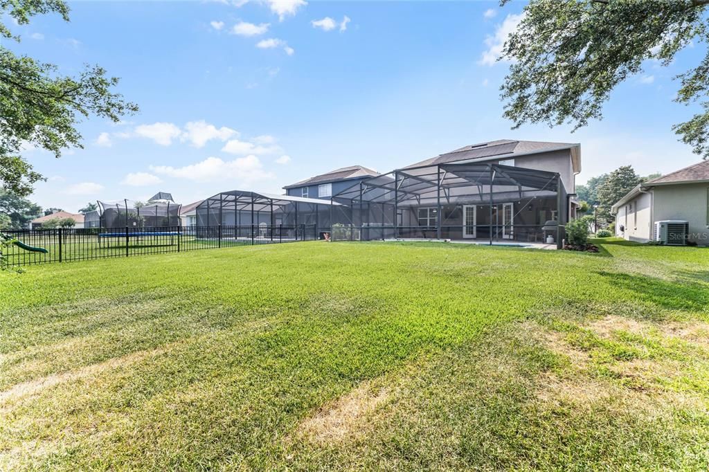 Active With Contract: $585,000 (4 beds, 3 baths, 2419 Square Feet)