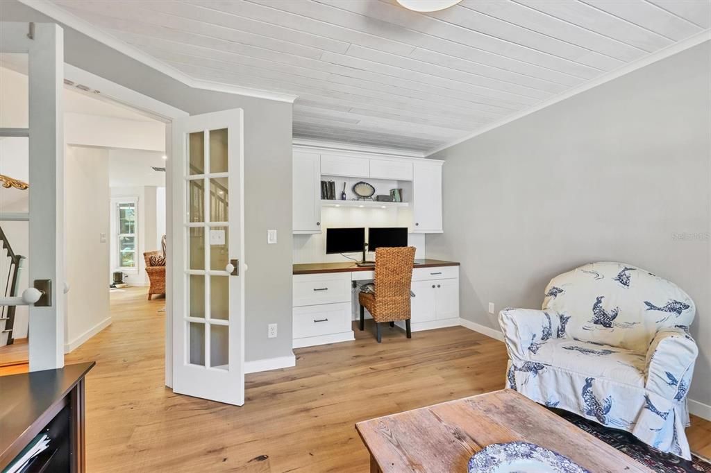 Active With Contract: $850,000 (4 beds, 3 baths, 2669 Square Feet)