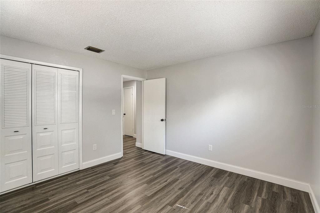 For Sale: $309,900 (3 beds, 2 baths, 1386 Square Feet)
