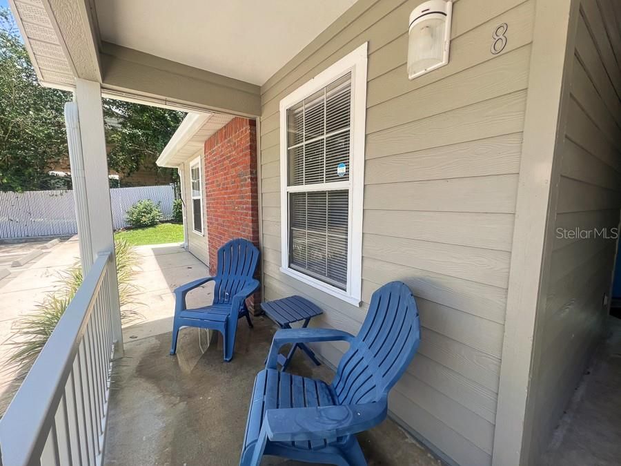 For Rent: $1,175 (2 beds, 2 baths, 664 Square Feet)