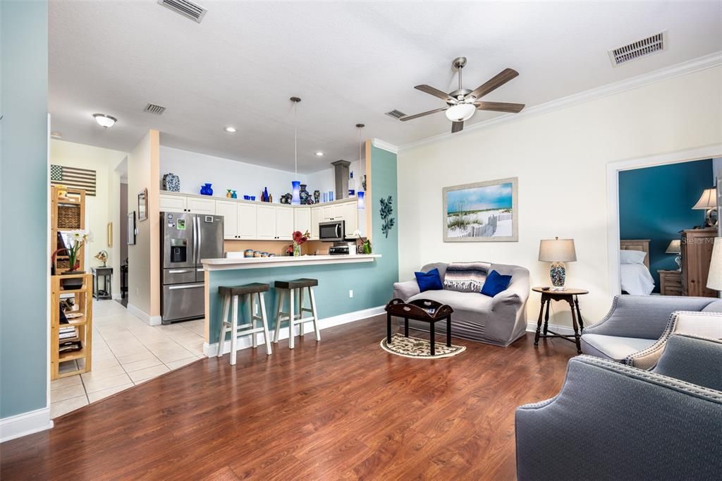 For Sale: $349,900 (3 beds, 2 baths, 1520 Square Feet)