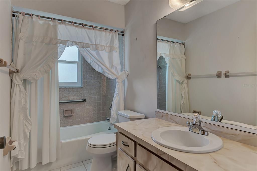 For Sale: $649,800 (2 beds, 2 baths, 1740 Square Feet)
