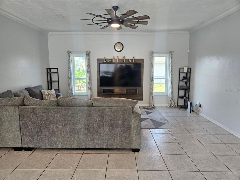 For Sale: $540,000 (4 beds, 2 baths, 2349 Square Feet)