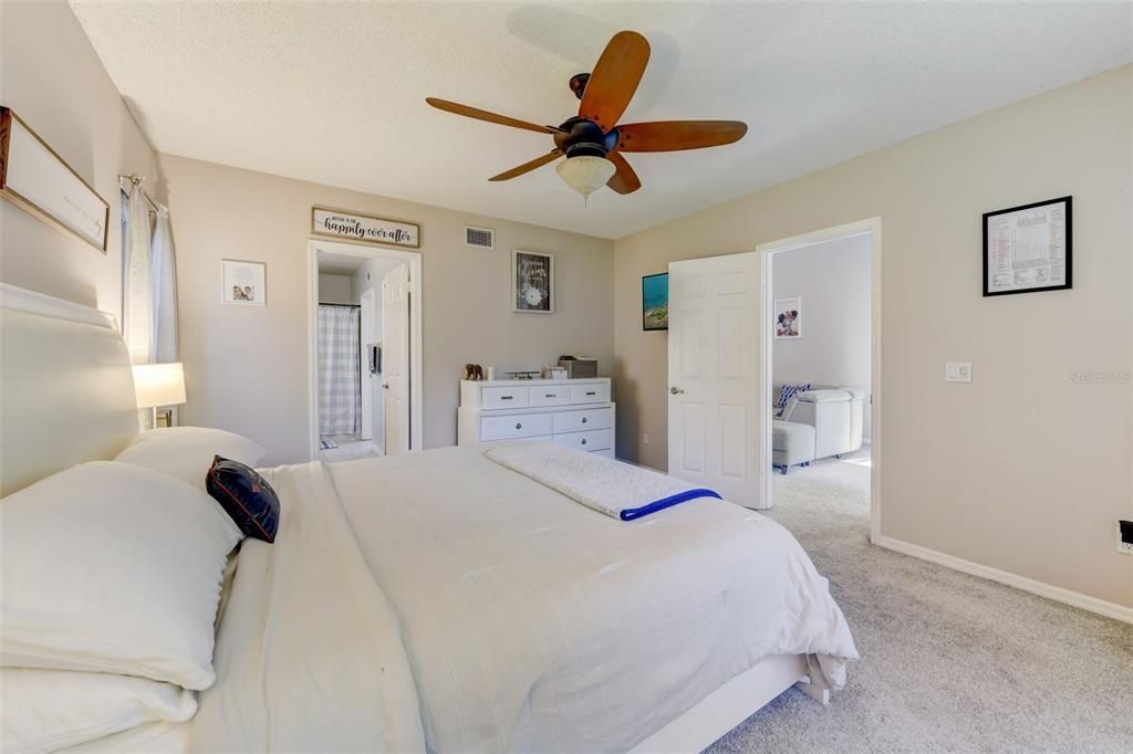 For Sale: $445,000 (3 beds, 2 baths, 1616 Square Feet)