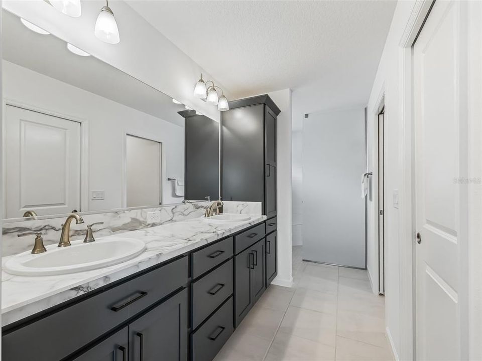 For Sale: $495,500 (3 beds, 2 baths, 1647 Square Feet)