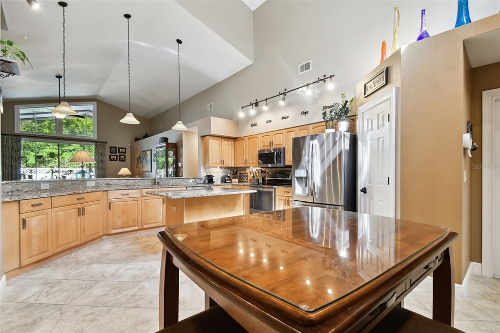 Active With Contract: $650,000 (4 beds, 3 baths, 2739 Square Feet)