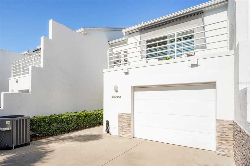 Active With Contract: $610,000 (2 beds, 2 baths, 1634 Square Feet)