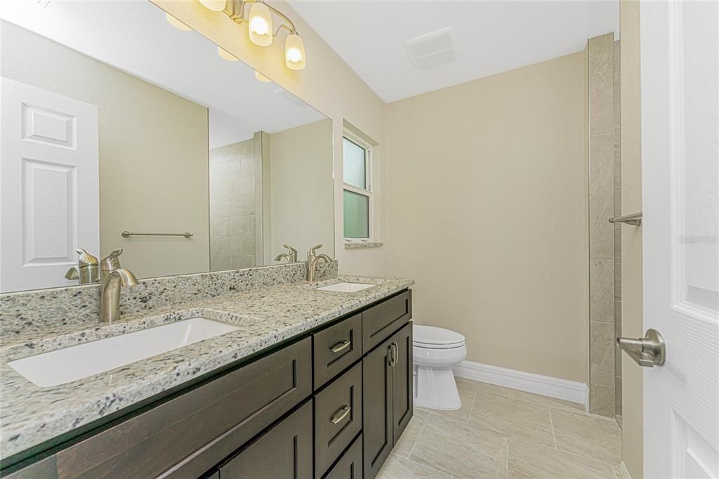 Active With Contract: $339,900 (3 beds, 2 baths, 1437 Square Feet)