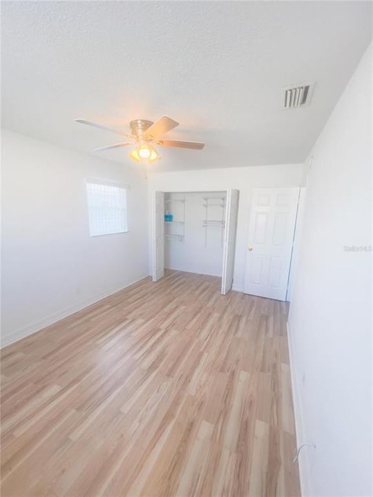 Recently Rented: $1,395 (2 beds, 1 baths, 992 Square Feet)