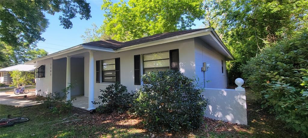 For Rent: $1,850 (3 beds, 2 baths, 1724 Square Feet)
