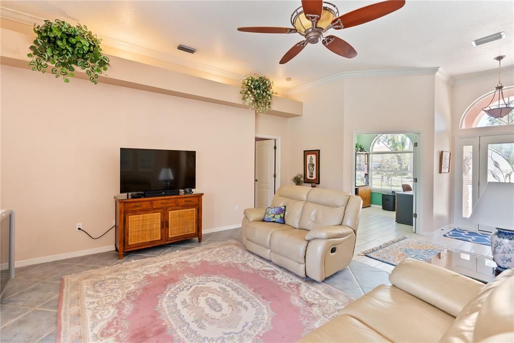 Active With Contract: $539,500 (3 beds, 2 baths, 2104 Square Feet)