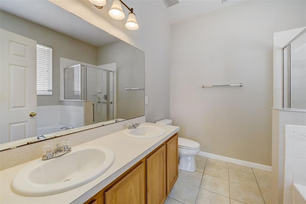 Active With Contract: $389,999 (3 beds, 2 baths, 1695 Square Feet)