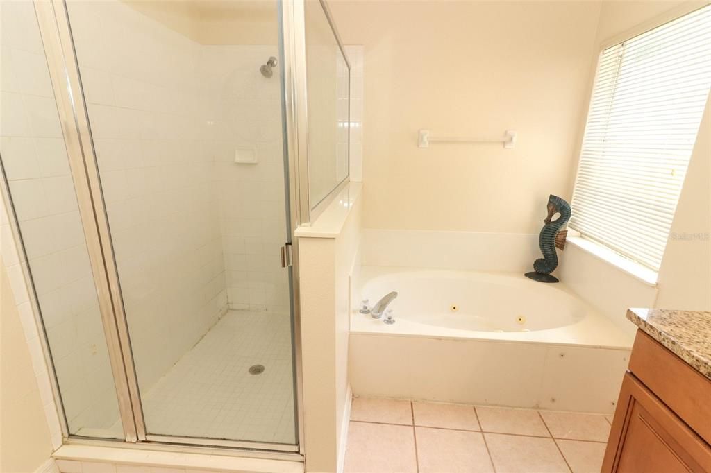 待售: $465,000 (3 贝兹, 2 浴室, 1990 平方英尺)