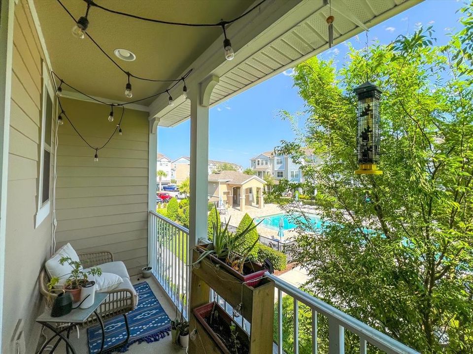 For Sale: $479,000 (2 beds, 2 baths, 2110 Square Feet)